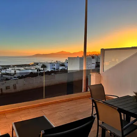 Arthouse Sea View - Acquamarina E Zaffiro Puerto del Carmen (Lanzarote)