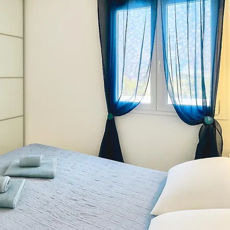 Arthouse Sea View - Acquamarina E Zaffiro 度假居 卡门港