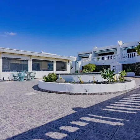 Arthouse Sea View - Acquamarina E Zaffiro شقة بويرتو ذيل كارمين