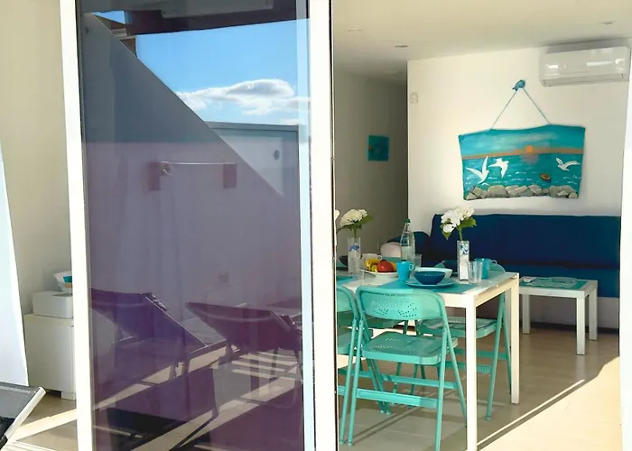 Arthouse Sea View - Acquamarina E Zaffiro * 卡门港