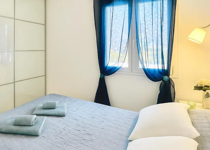 Arthouse Sea View - Acquamarina E Zaffiro 度假居 卡门港